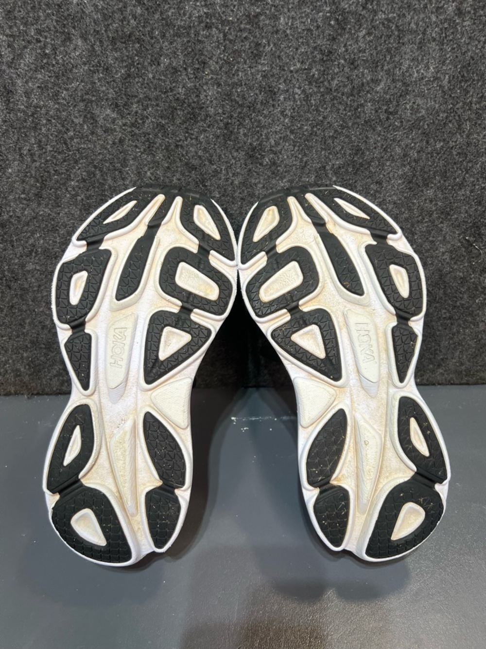 HOKA Bondi 8 Women’s Running Shoes Size 7.5 - Picture 12 of 14